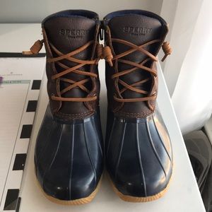 sperry boots